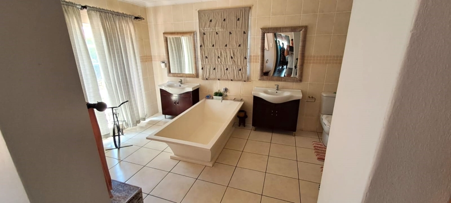 3 Bedroom Property for Sale in Aston Bay Eastern Cape